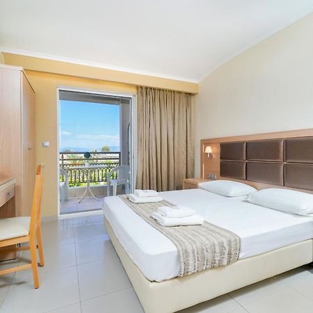 Versa Studios Limenas  Luaran gambar