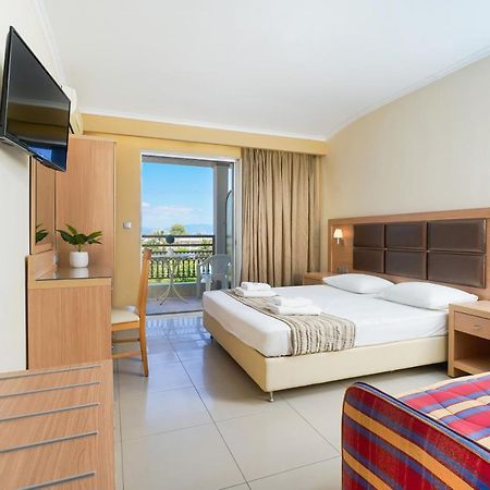 Versa Studios Limenas  Luaran gambar