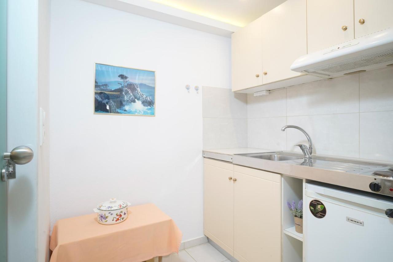 Versa Studios Limenas  Luaran gambar